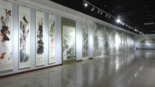 周鵬飛毛體書(shū)法·大寫(xiě)意畫(huà)藝術(shù)大展在德州董子文化街美術(shù)館開(kāi)幕